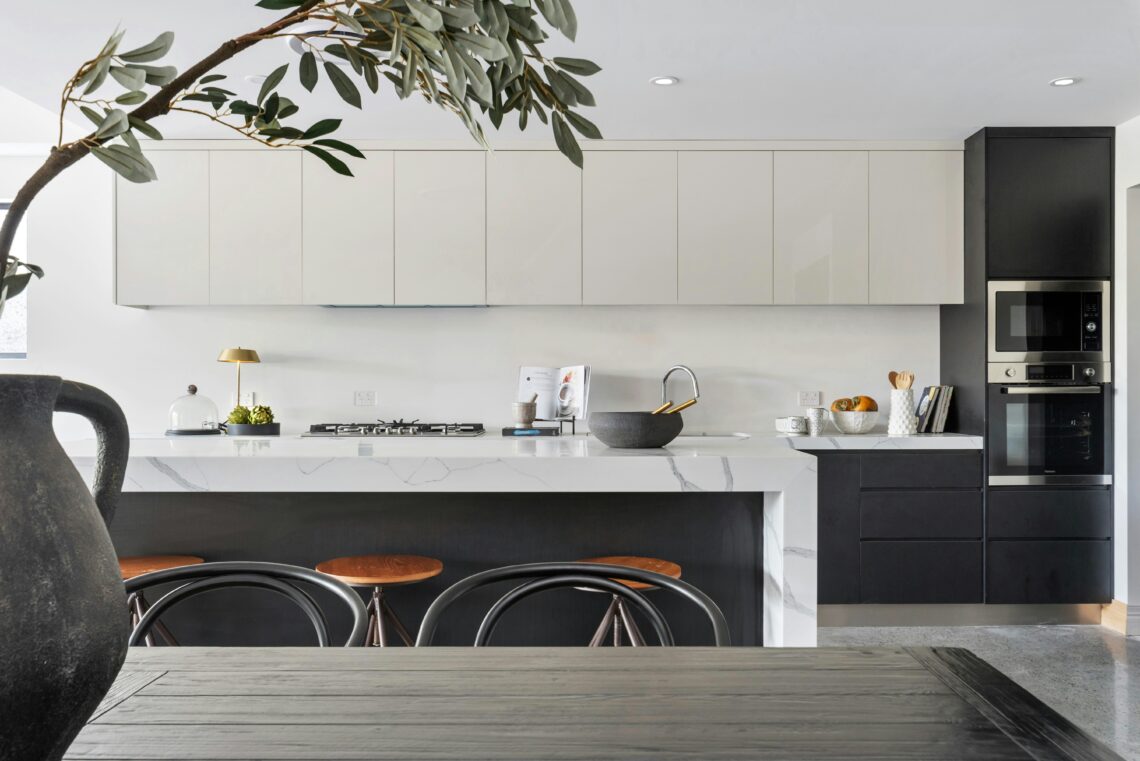 Dekton keukenblad prijs, nadelen, voordelen en kleuren